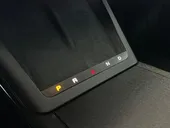 Tesla Model S - Miniatura 14