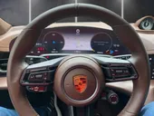 Porsche Taycan - Miniatura 6