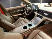 Porsche Taycan - Miniatura 7