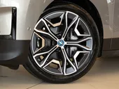 BMW Ix - Miniatura 6