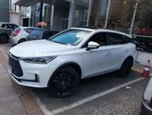 BYD Tang - Miniatura 10