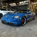 Porsche Taycan - Miniatura 3