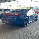 Porsche Taycan - Miniatura 4
