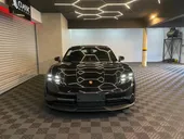 Porsche Taycan - Miniatura 2