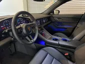 Porsche Taycan - Miniatura 14