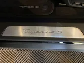 Porsche Taycan - Miniatura 17