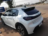 Peugeot E-208 - Miniatura 4