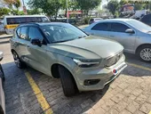 Volvo XC40 Recharge - Miniatura 3