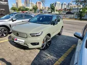 Volvo XC40 Recharge - Miniatura 3