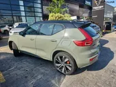 Volvo XC40 Recharge - Miniatura 3