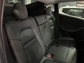 Tesla Model Y - Miniatura 4