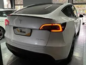 Tesla Model Y - Miniatura 15