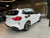 BMW IX3 - Miniatura 3