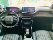 Peugeot E-2008 - Miniatura 11