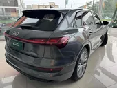 Audi E-tron - Miniatura 6