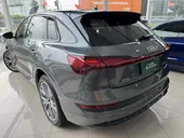 Audi E-tron - Miniatura 8