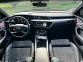 Audi E-tron - Miniatura 5