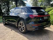 Audi E-tron - Miniatura 7