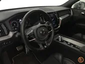 Volvo Xc60 Recharge Plug-in Hybrid - Miniatura 10