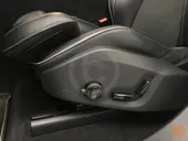Volvo Xc60 Recharge Plug-in Hybrid - Miniatura 17