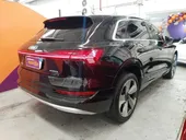 Audi E-tron - Miniatura 3