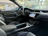 Audi E-tron Sportback - Miniatura 12