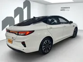 JAC E-j7 - Miniatura 4