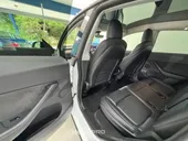 Tesla Model Y - Miniatura 6