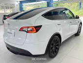 Tesla Model Y - Miniatura 10