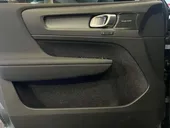 Volvo XC40 Recharge - Miniatura 15