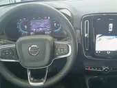 Volvo XC40 Recharge - Miniatura 10