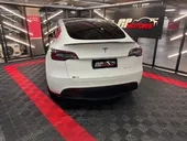 Tesla Model Y - Miniatura 8