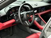 Porsche Taycan - Miniatura 12