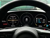 Porsche Taycan - Miniatura 14