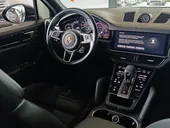 Porsche Cayenne E-hybrid - Miniatura 7