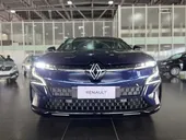 Renault Megane E-tech Electric - Miniatura 2