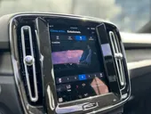 Volvo XC40 Recharge - Miniatura 11