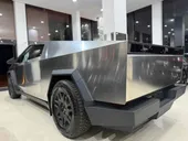 Tesla Cybertruck - Miniatura 5