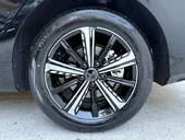 BYD King Dm-i Plug-in Hybrid - Miniatura 18
