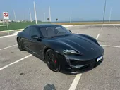 Porsche Taycan - Miniatura 9