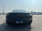 Porsche Taycan - Miniatura 12