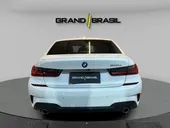 BMW I4 Edrive40 - Miniatura 3