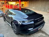 Porsche Taycan - Miniatura 5