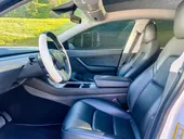 Tesla Model Y - Miniatura 15
