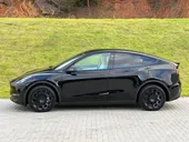 Tesla Model Y - Miniatura 3