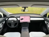 Tesla Model Y - Miniatura 11
