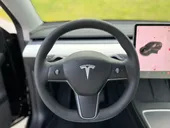 Tesla Model Y - Miniatura 17