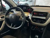 Peugeot E-2008 - Miniatura 7