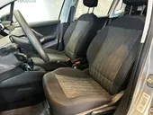 Peugeot E-2008 - Miniatura 8
