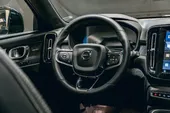Volvo XC40 Recharge - Miniatura 8